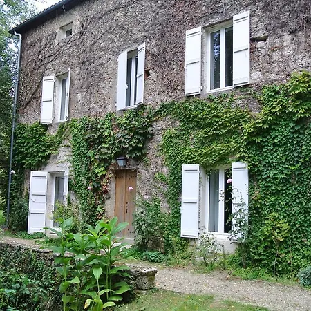 Moulin De Repassat Etape Voie Verte 4*
